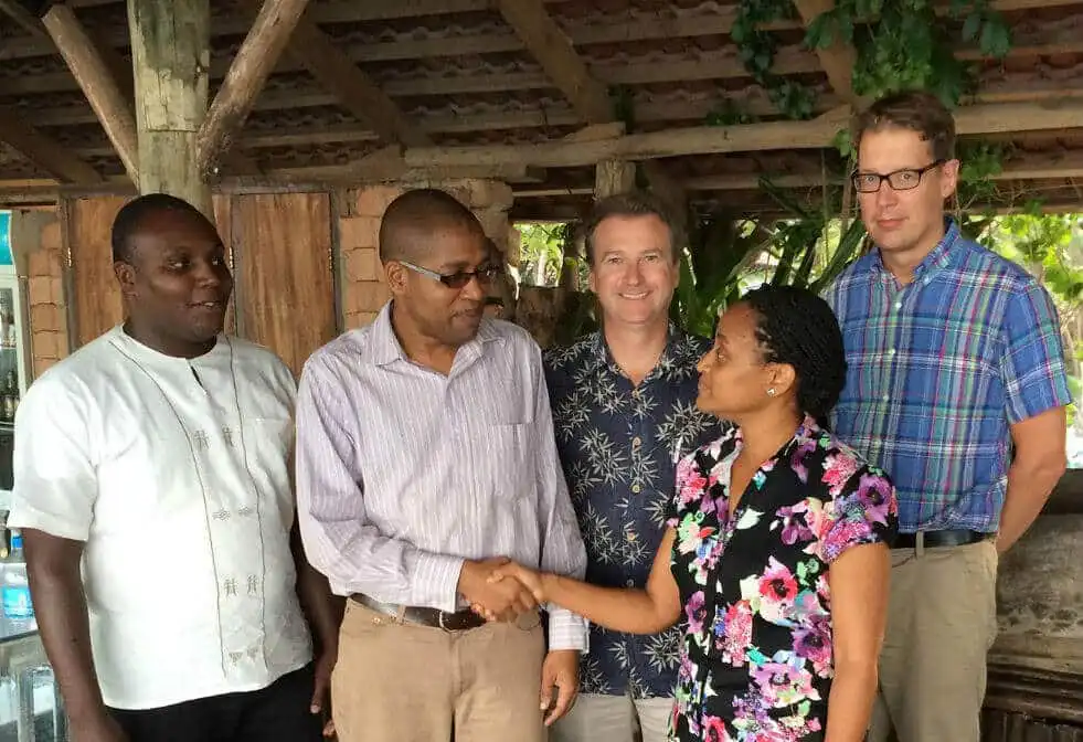 MTI investment team and Zanrec team shaking hands to each other